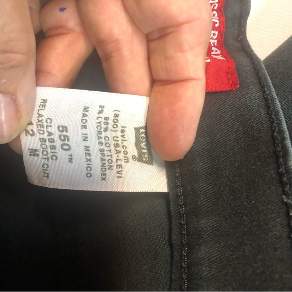 Levi’s Classic Relaxed Bootcut Black Denim Jean - Picture 8 of 9